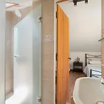 Hideaway Дом отдыха
