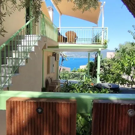 Hideaway Vakantiehuis Nikiana